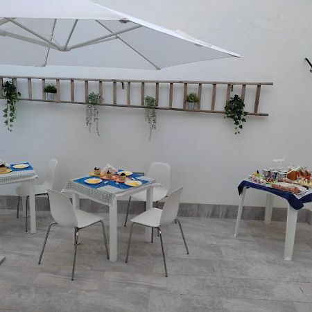 Bed and Breakfast Casa Lele Noto Exterior foto